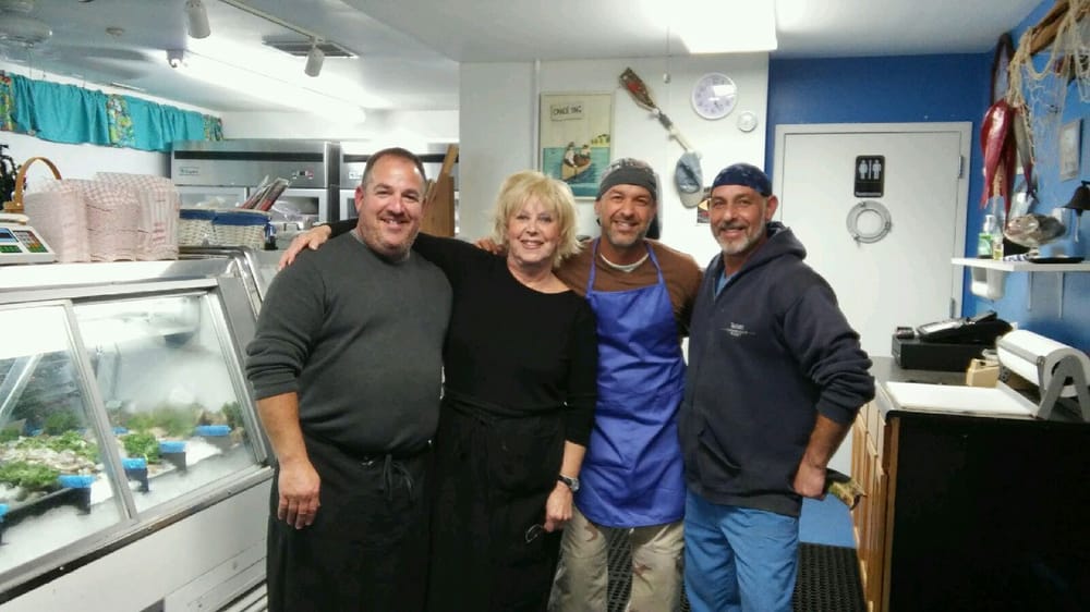 Carolina Fresh Fish and Seafood Market Seafood Markets 1460 Boiling