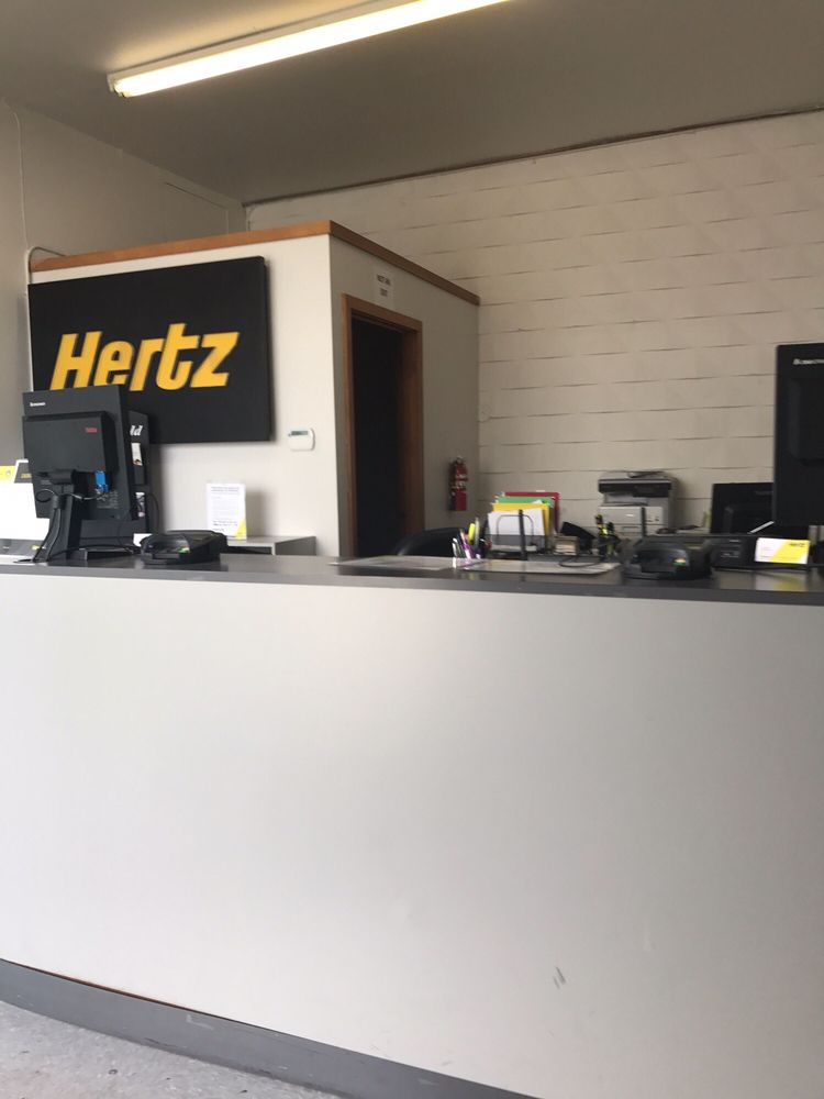 Hertz A Car 39 Reviews Al 14333 Aurora Ave N Hertz A