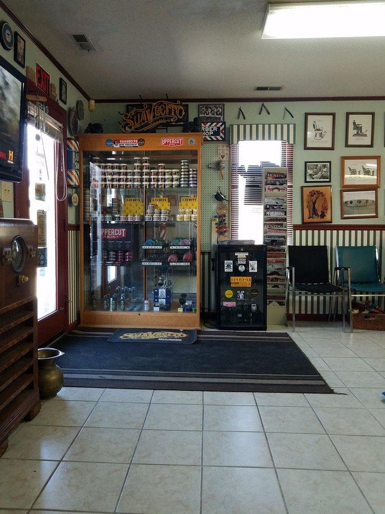 Luna’s 17 Reviews Barbers 437 Western Blvd