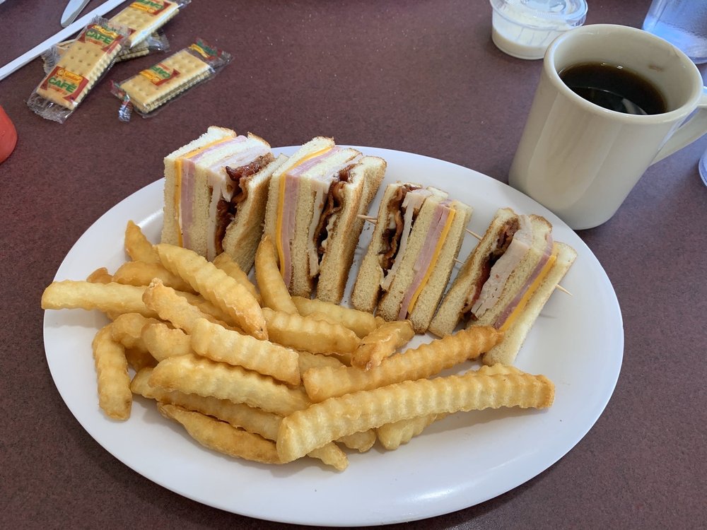 Athas Family Restaurant
