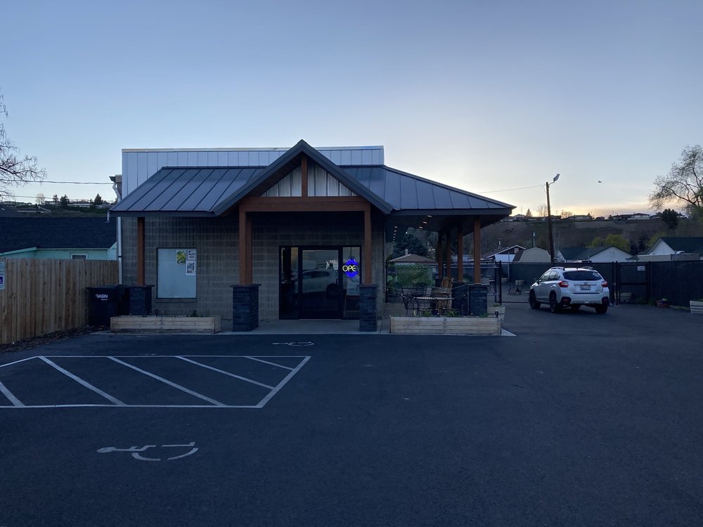 Selah Springs Brewing