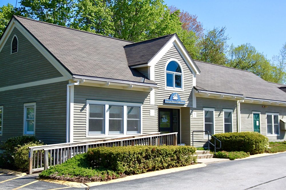 image of business Auburn Family Dentistry