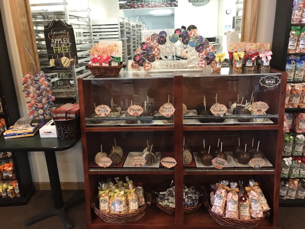 Country Mercantile 59 Photos & 63 Reviews Grocery 232 Crestloch