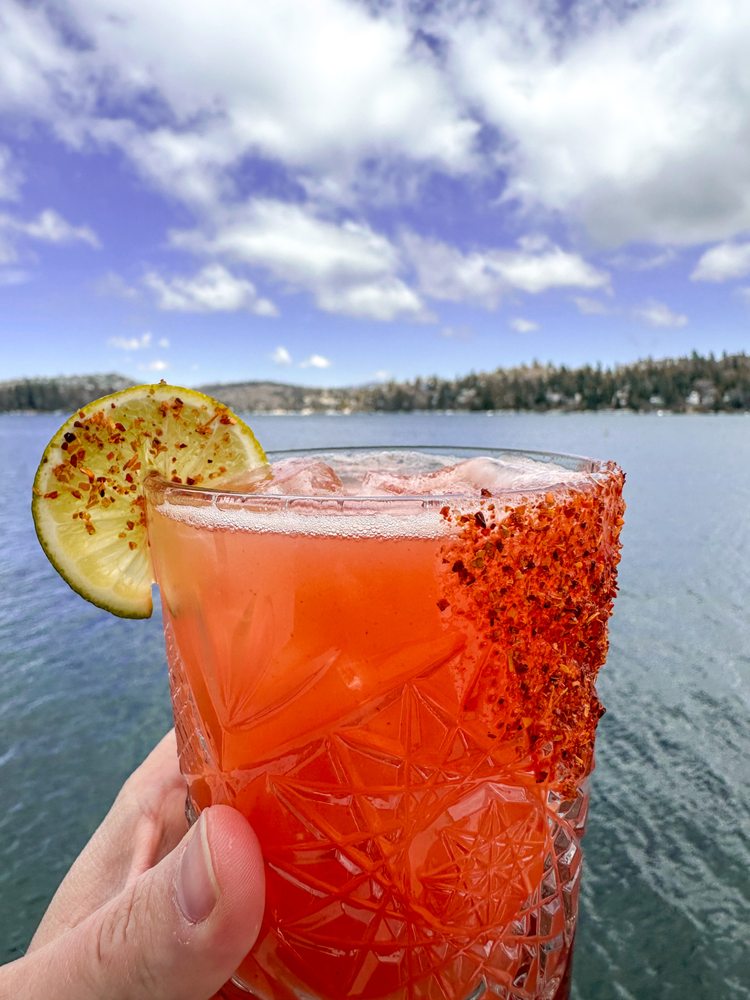 Jetties Waterfront Kitchen + Drink