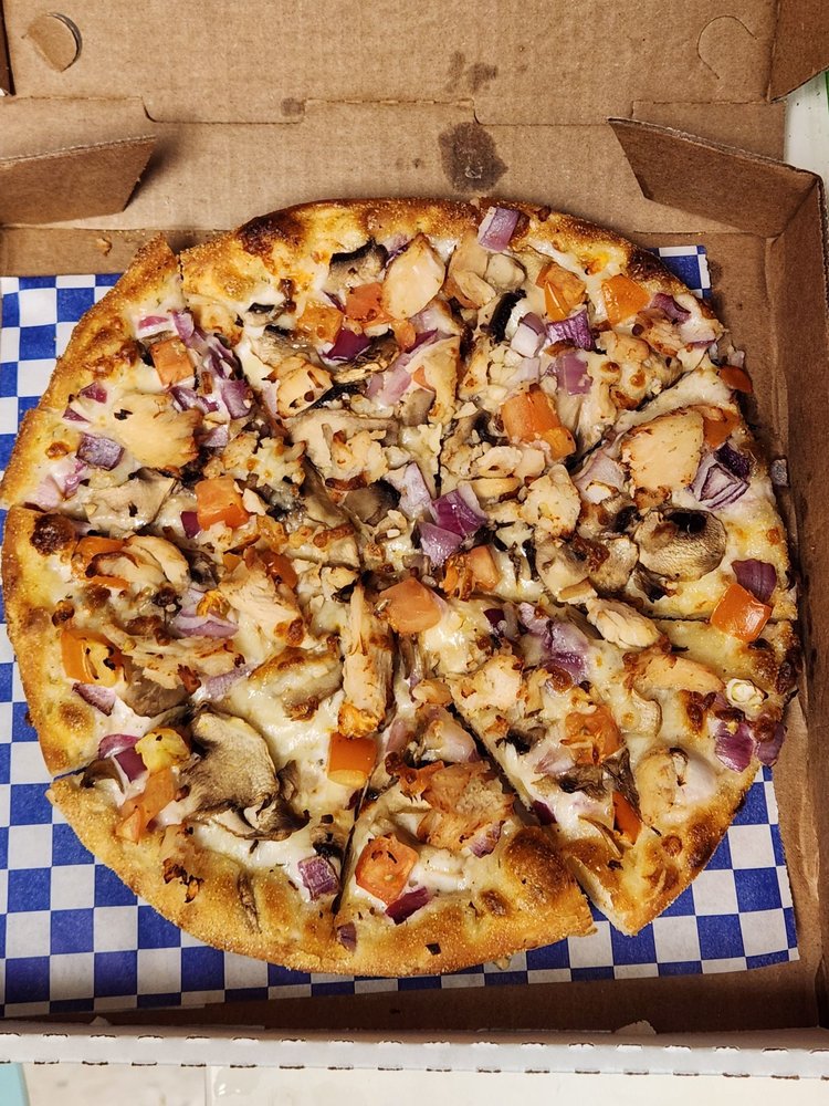 Chicago's Pizza With A Twist - North Clovis