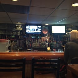 The Seafood 16 Photos 31 Reviews 5504 Alexis Rd Photo Of The Seafood Sylvania Oh United States Great Bar Area With