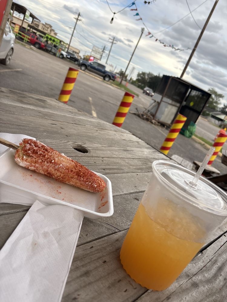 E & B Elote