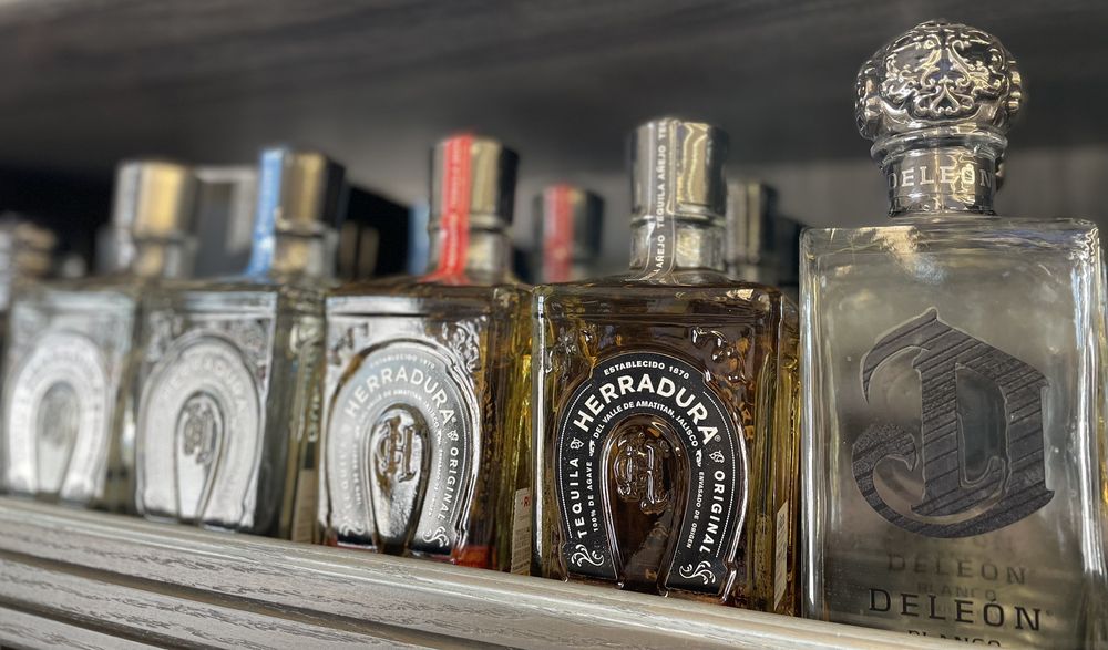 Route 66 Liquor and Mart