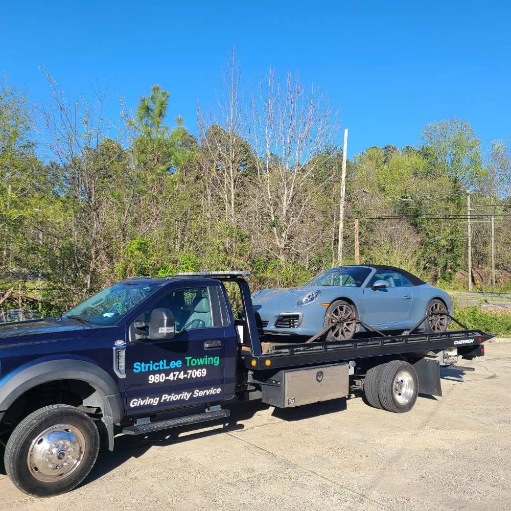 StrictLee Towing
