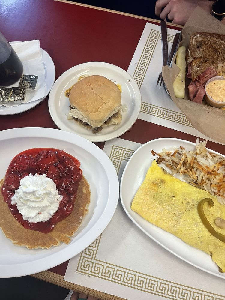 Panos Restaurant