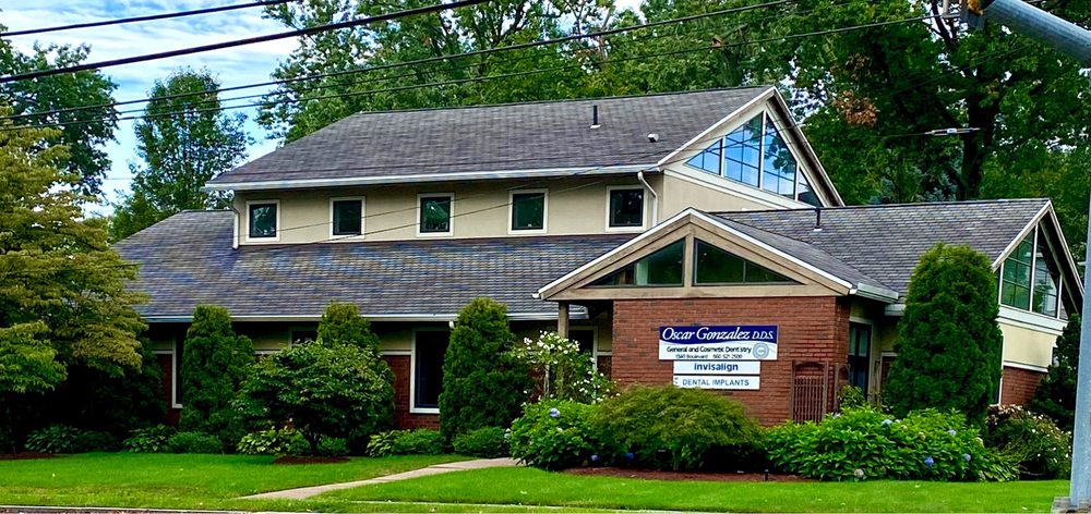 image of business Oscar Gonzalez, DDS