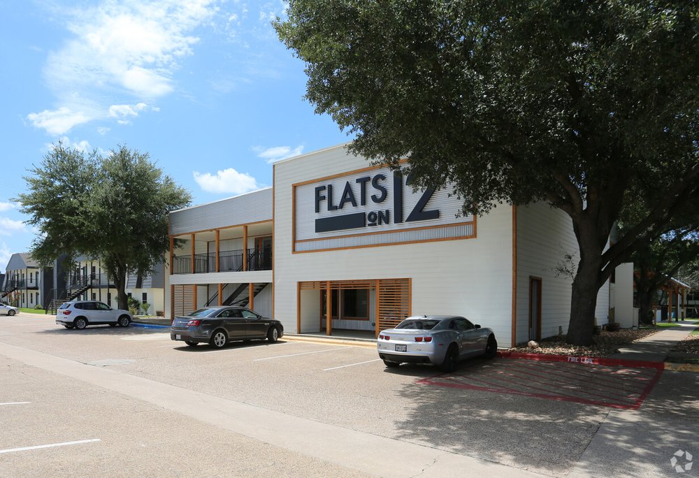 Flats On 12