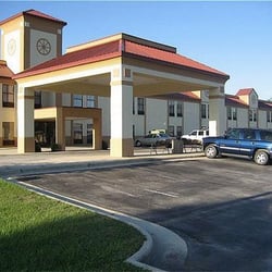 Holiday Inn Express Hotel Washington Carolina Ave Closed Hotels Photo Of Holiday Inn Express Hotel Washington Carolina Ave Nc United