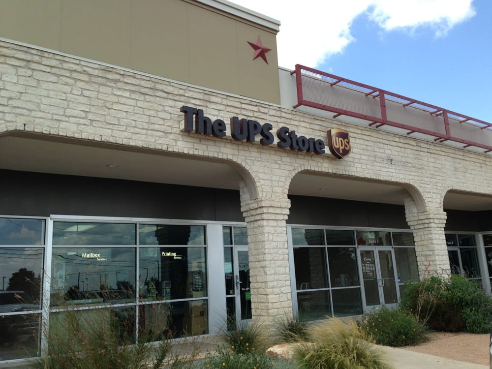 The UPS Store Shipping Centers 100 Commons Rd, Dripping Springs, TX