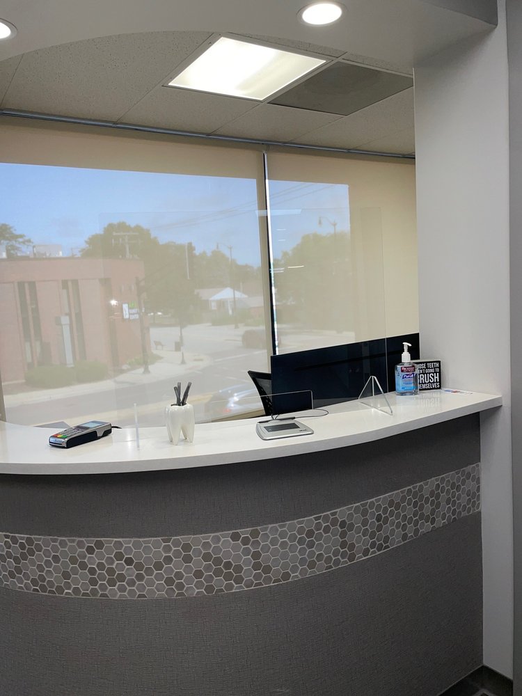 image of business Kampfer Dental - Dr. Igor Kampfer & Associates