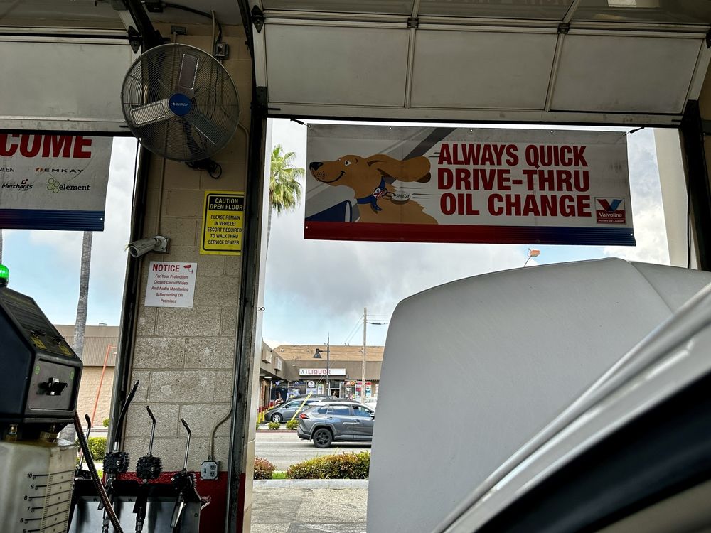 Valvoline Instant Oil Change