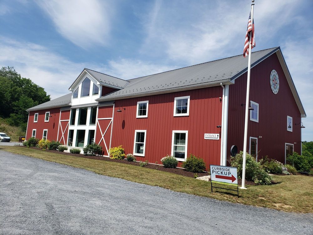 Eight Oaks Farm Distillery