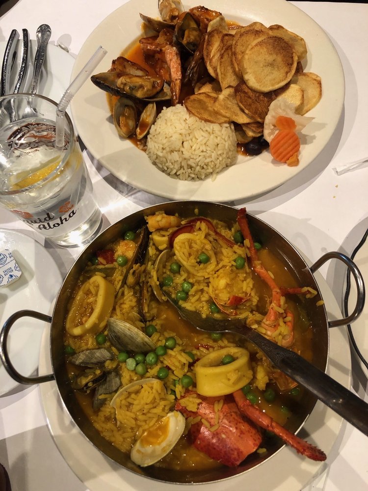 A-Churrasqueira Restaurant & Bar