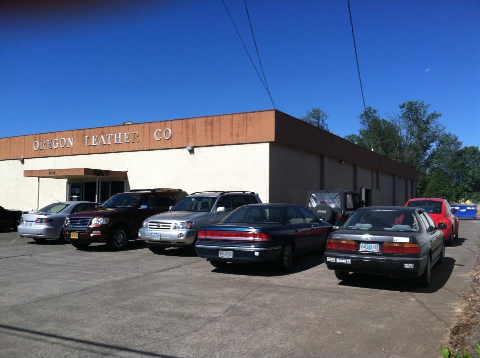 Oregon Leather 18 Photos Shoe Stores 810 Conger St, Eugene, OR