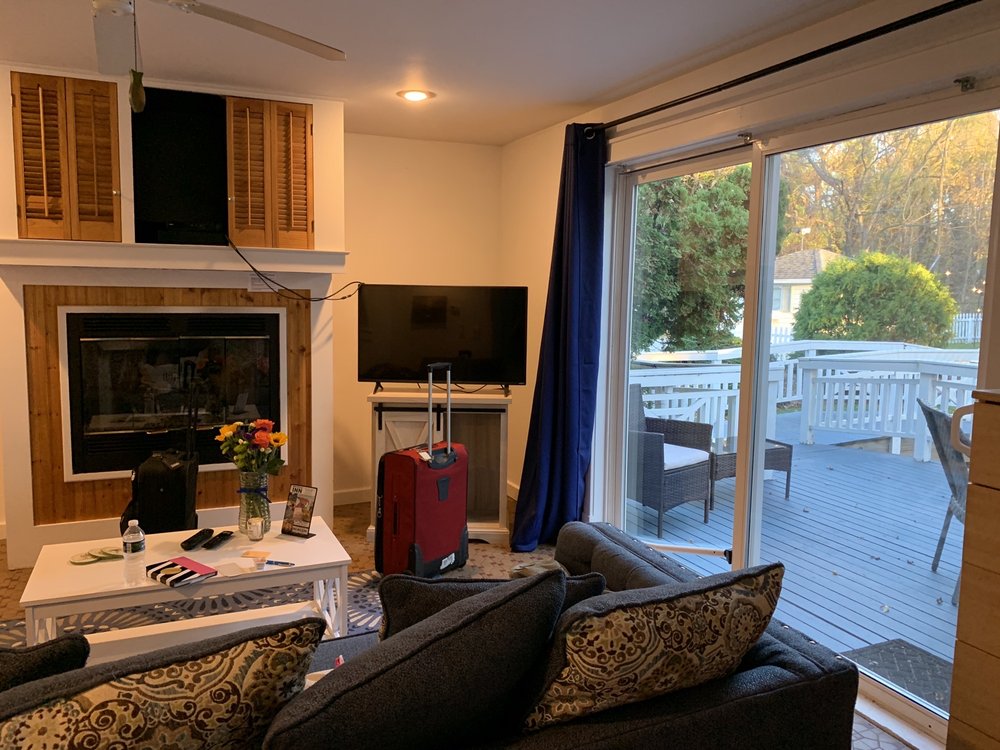 New Buffalo Inn & Spa Image
