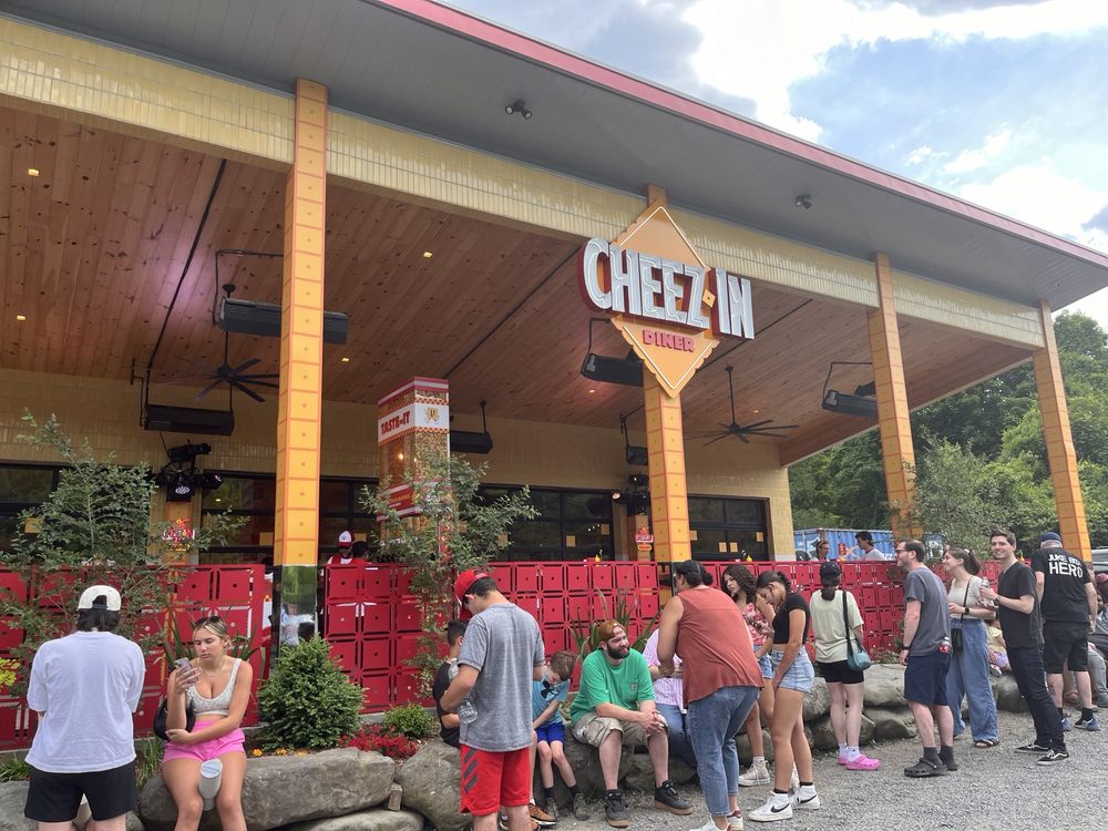 Cheez-In Diner