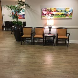 Hair Club 15 Photos Cosmetic Surgeons 2450 Severn Ave Photo Of Hair Club Metairie La United States The Ious Member Lounge