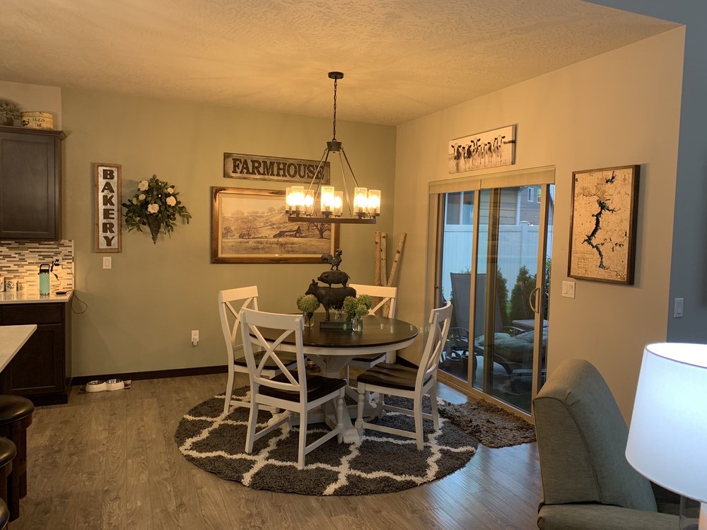 image of business White Woods Construction