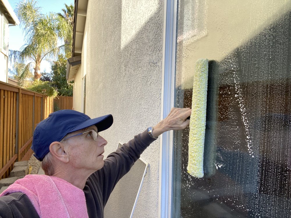AAA Window Cleaning Service