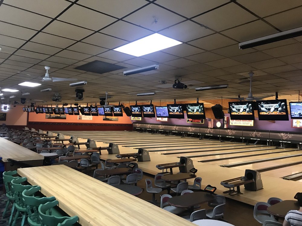 West County Lanes Bowling 15727 Manchester Rd, Ellisville, MO