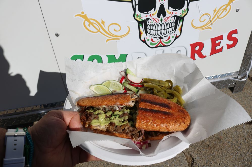 Compadres Street Tacos