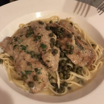 Robertos Italian Restaurant 32 Photos 107 Reviews Pizza 200 Photo Of Robertos Italian Restaurant Ogunquit Me United States Veal Piccata