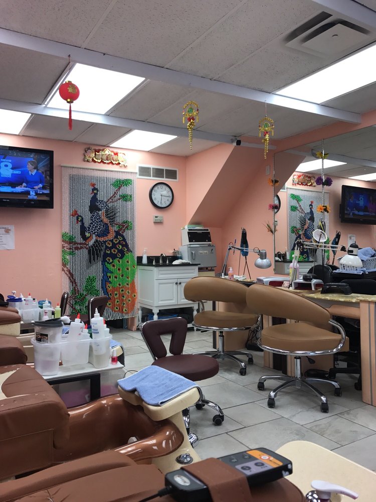 Wonder Nails 25 Photos & 83 Reviews Nail Salons 1478 Monroe Ave