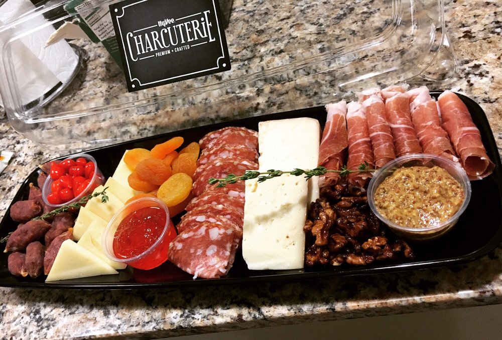 Hy Vee 48 Photos & 19 Reviews Grocery 9409 Zane Ave N, Brooklyn