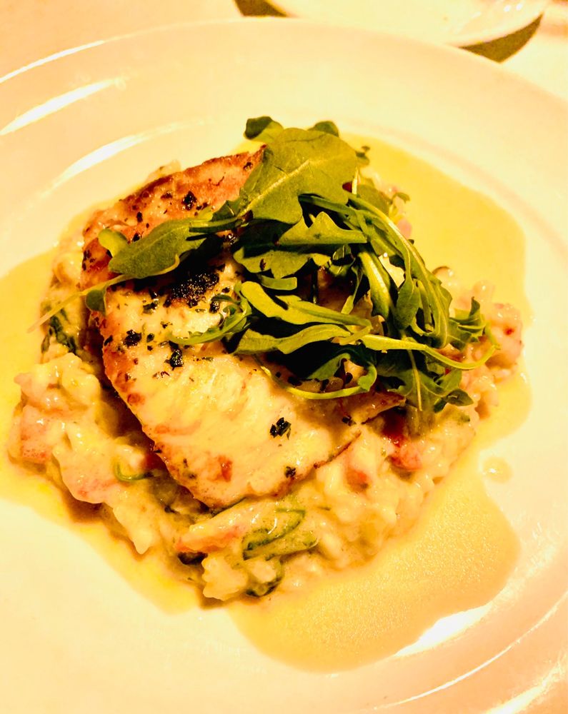 Fin Bistro Fin Bistro