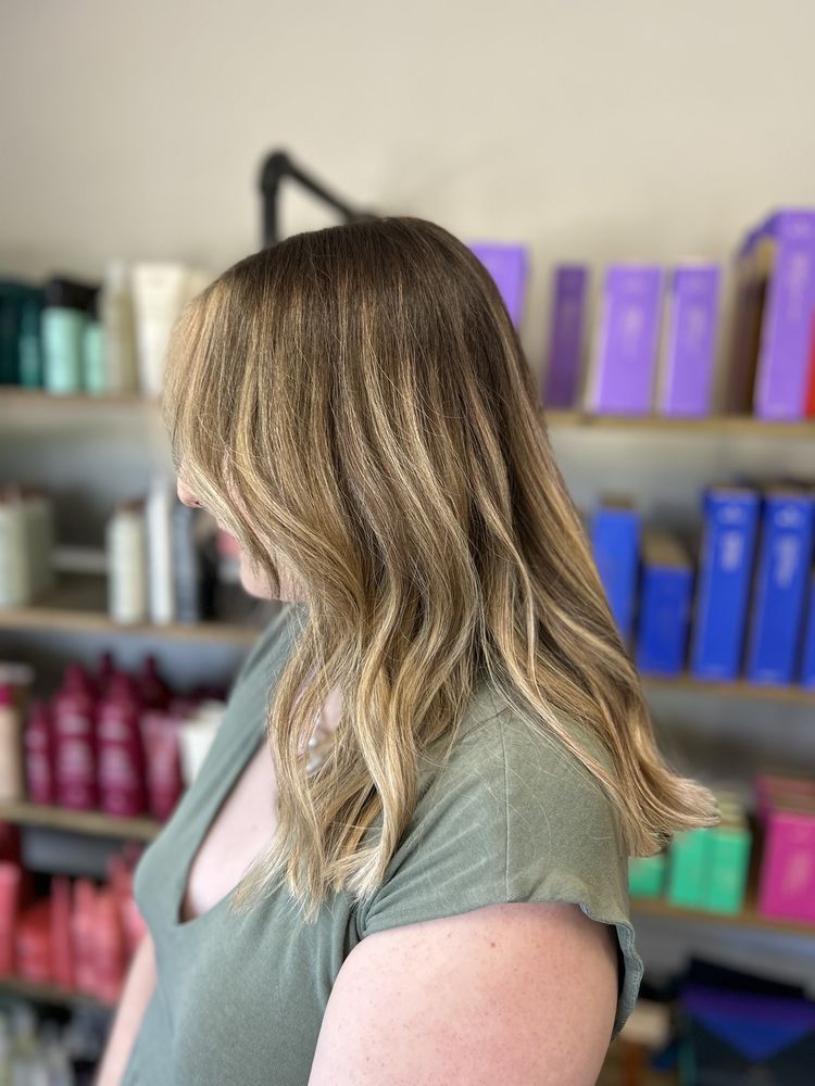 Echelon Salon