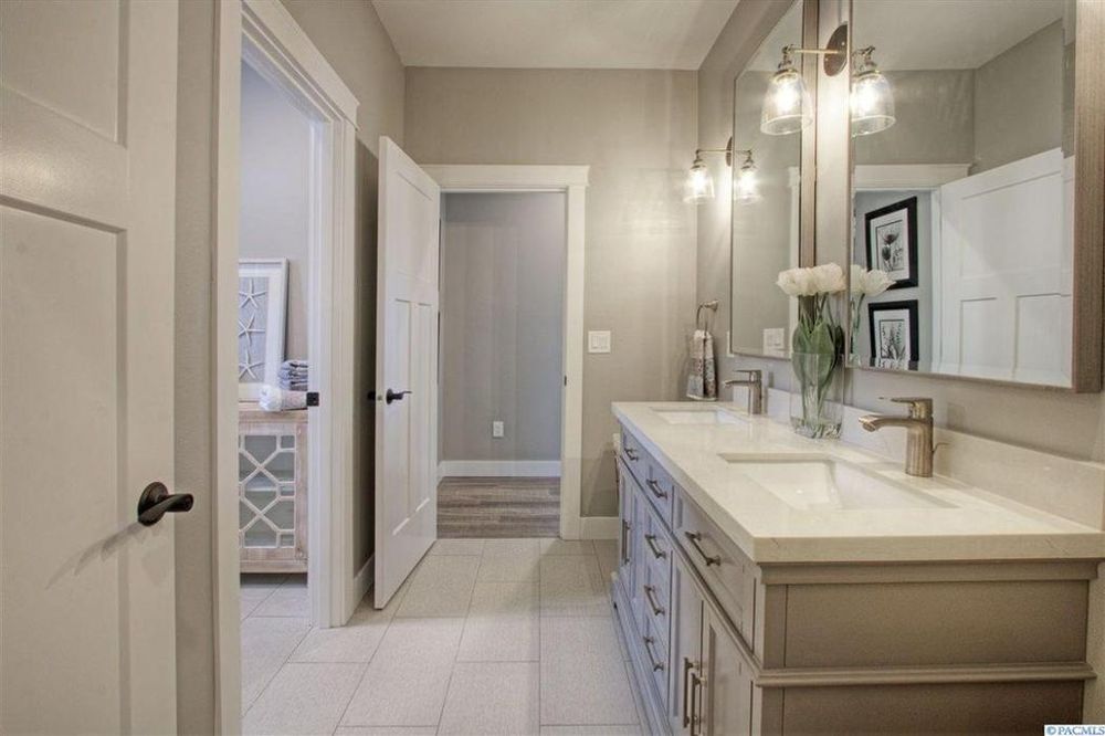 image of business Built Construction & Electric