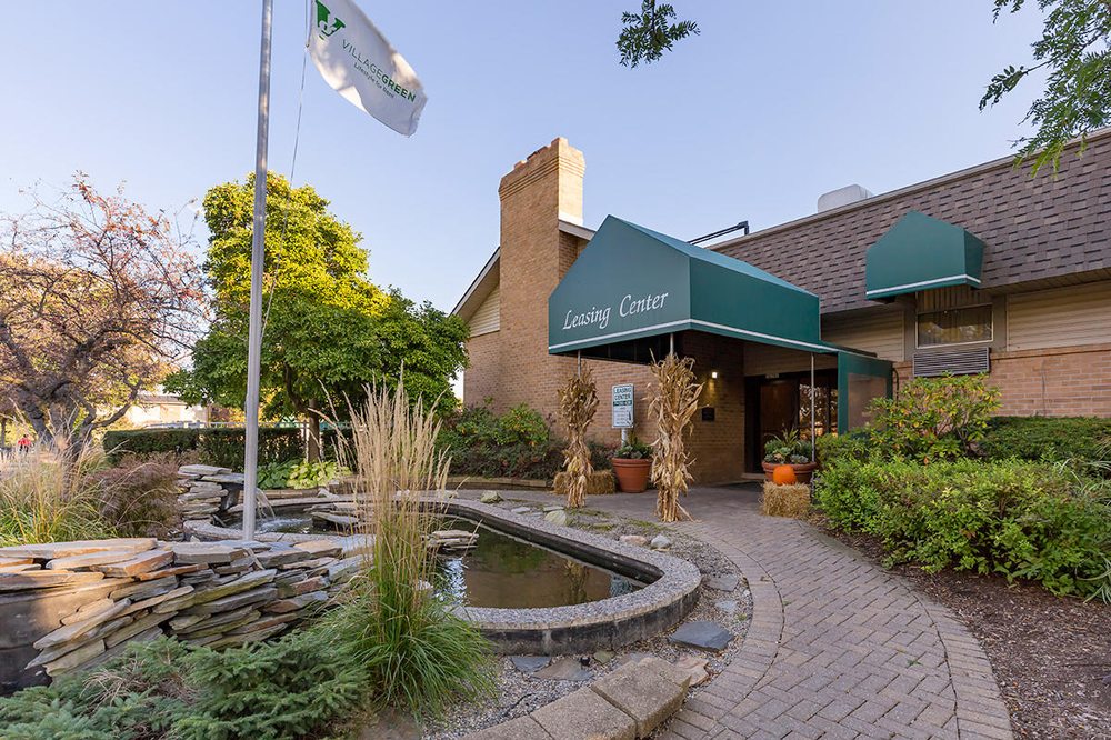 Village Green of Southgate 31 Photos Apartments 16700 Quarry Rd