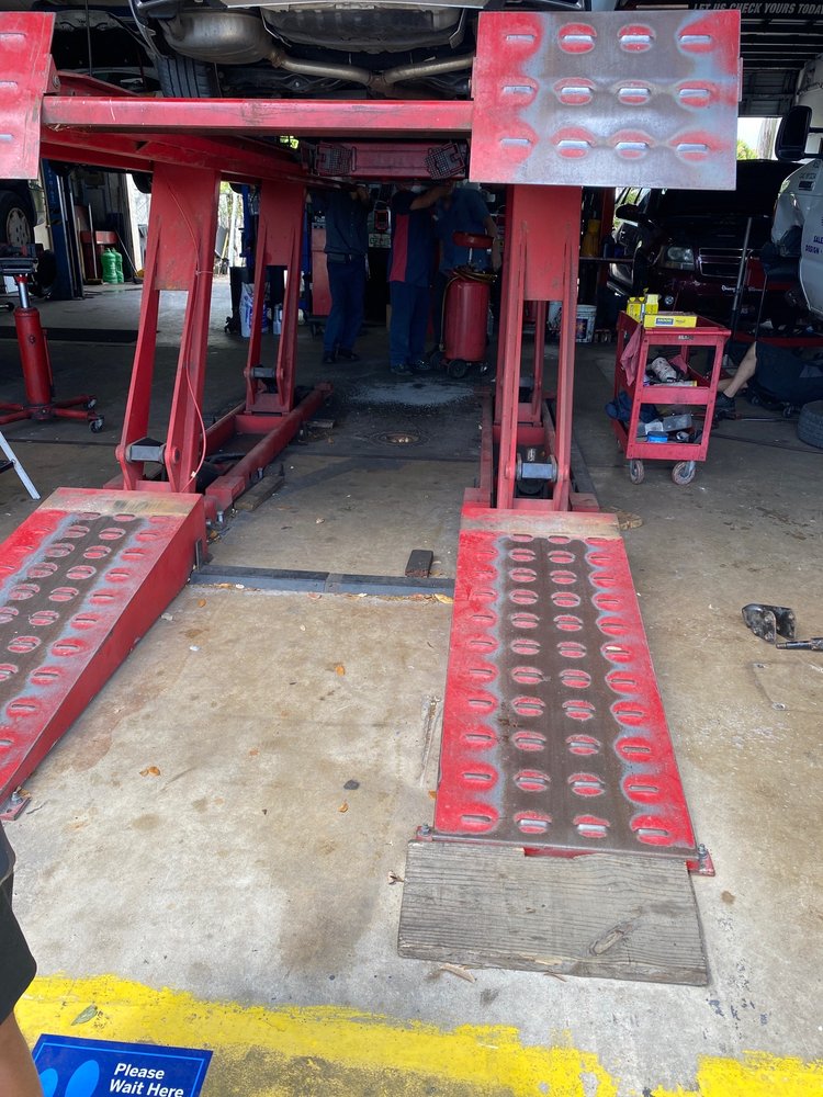 World Tires Auto Repair