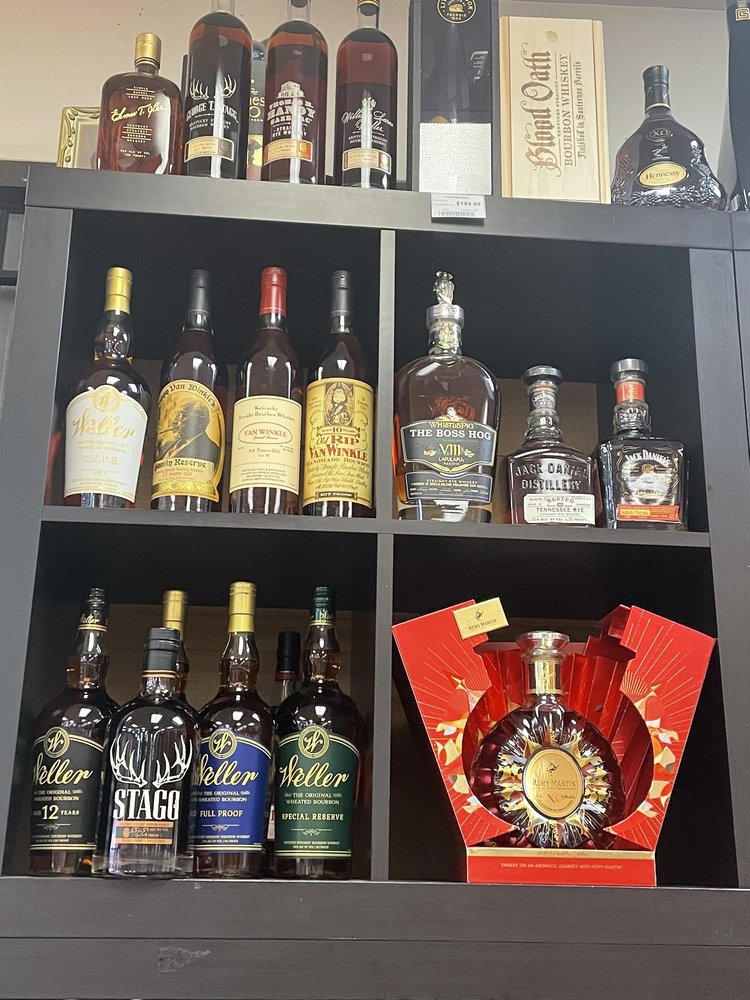 Twin Lakes Liquor Store & Wine