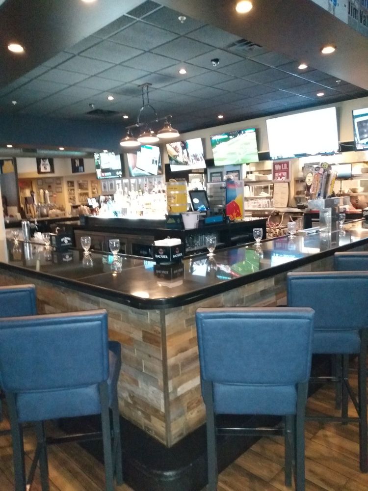 Recovery Sports Grill