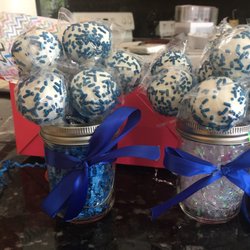 Candy S Cake Pops 36 Photos 24 Reviews 129 Nw Photo Of Candy S Cake Pops Boca Raton Fl United States Pop