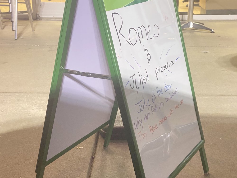 Romeo and Juliet Pizzeria