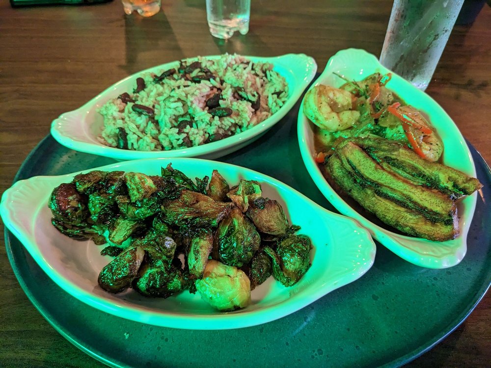 Lillie J's Kitchen & Cocktails