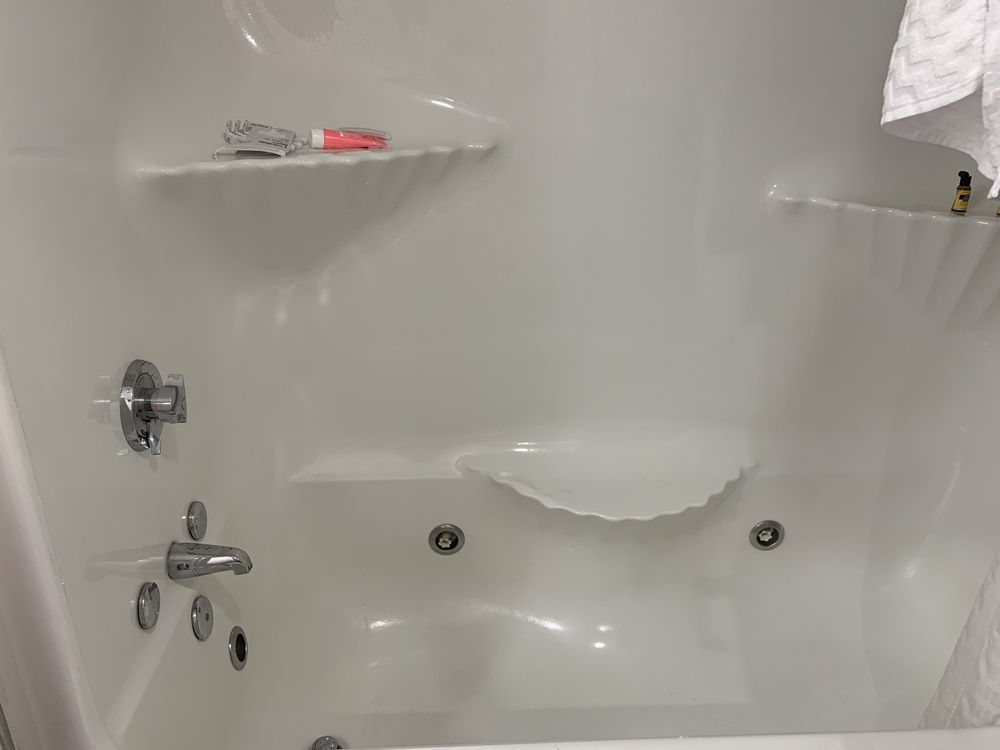 Best Western Plus Hanes Mall Hotel