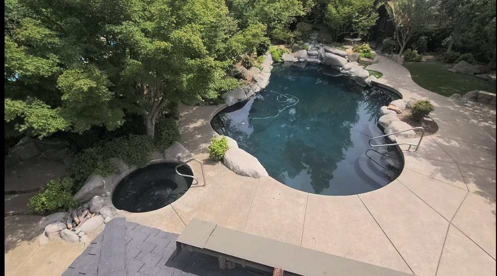 Tony's Pool Service