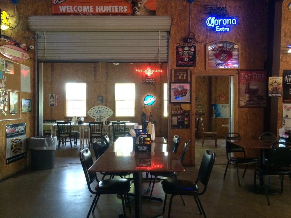 The Thirsty Parrot Bar & Grill