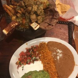 El Agave Taqueria 33 Photos 122 Reviews Mexican 1285 Gr Photo Of El Agave Taqueria Auburn Ca United States Molcajete De Carne