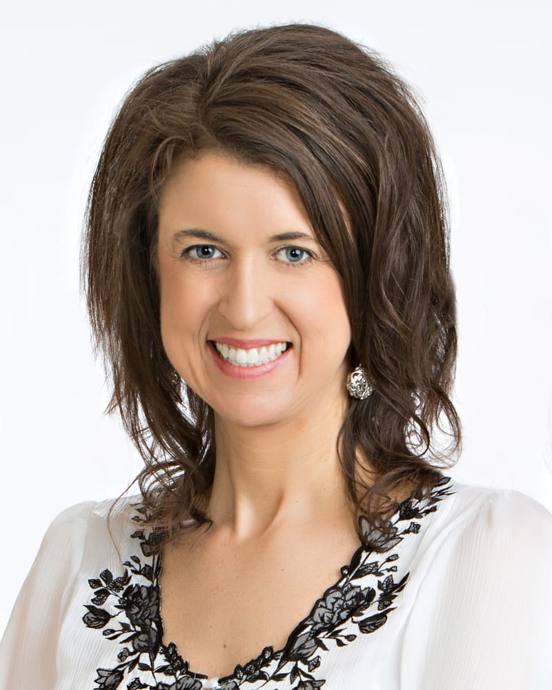 Julie Moore RE/MAX Real Estate Group Get Quote 10 Photos Real Estate Agents 6600