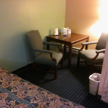 Bellevue Hotel Suites 193 Photos 12 Reviews Hotels 1120 E Photo Of Bellevue Hotel Suites Oh United States