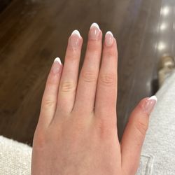 glow beauty nails